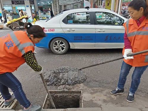 镜铁区沉沙井清掏-污水井清理
